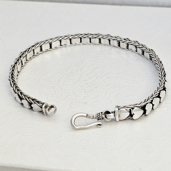 Very Rare Silpada Sterling Silver Interlocking Heart Hook Clasp Bracelet CCB608 - Picture 4 of 16
